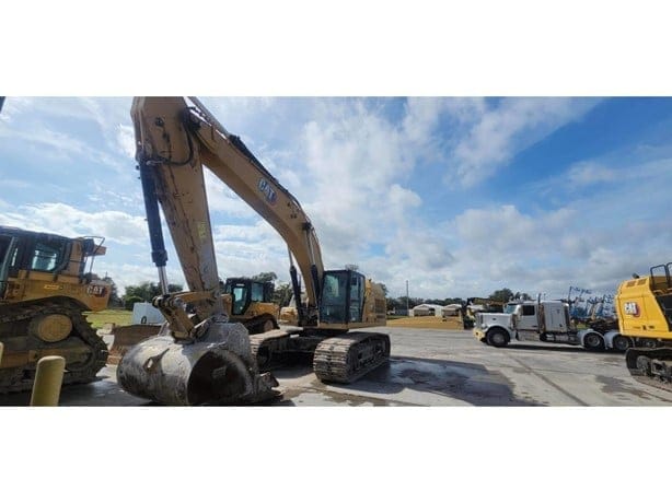 2024 CATERPILLAR 352