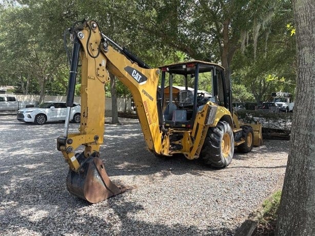 2017 CATERPILLAR 416F2
