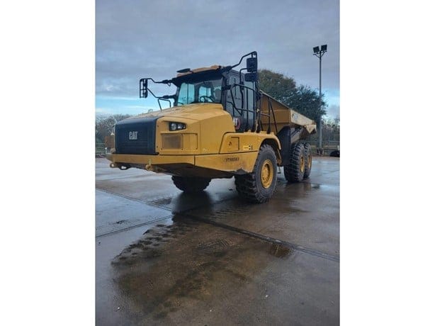 2025 CATERPILLAR 725