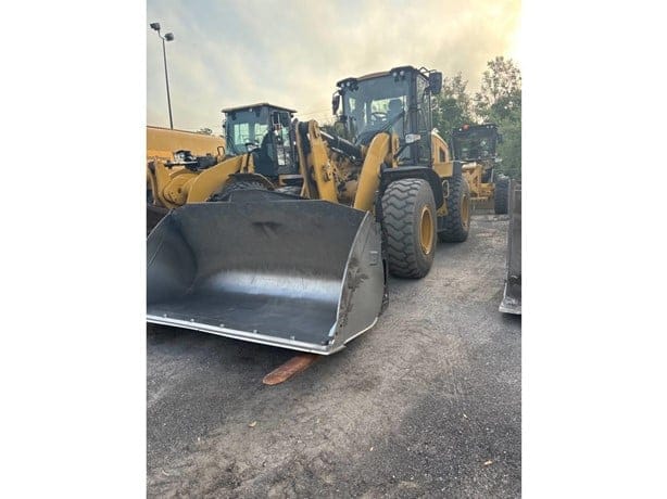 2025 CATERPILLAR 938