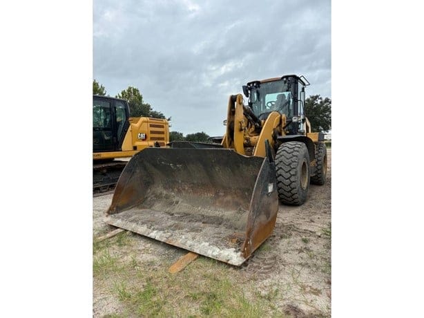 2025 CATERPILLAR 938