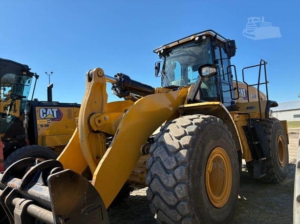 2024 CATERPILLAR 972