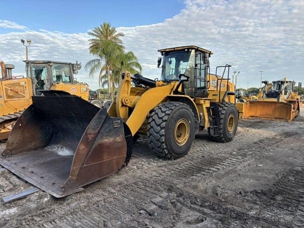2025 CATERPILLAR 972 XE