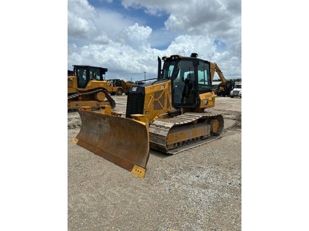 2025 CATERPILLAR D3 LGP