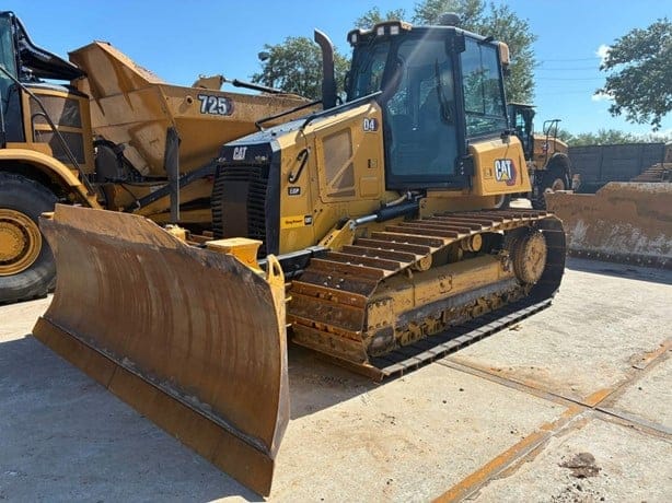 2025 CATERPILLAR D4 LGP
