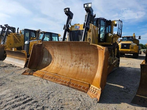 2024 CATERPILLAR D8