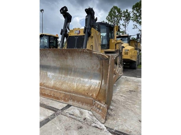 2024 CATERPILLAR D8