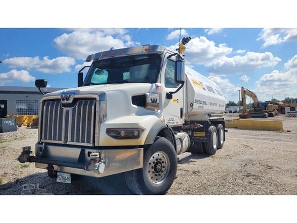 2023 UNITEDBUILT WT5000
