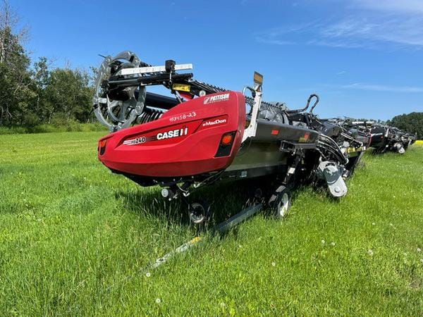 2023 MacDon FD240