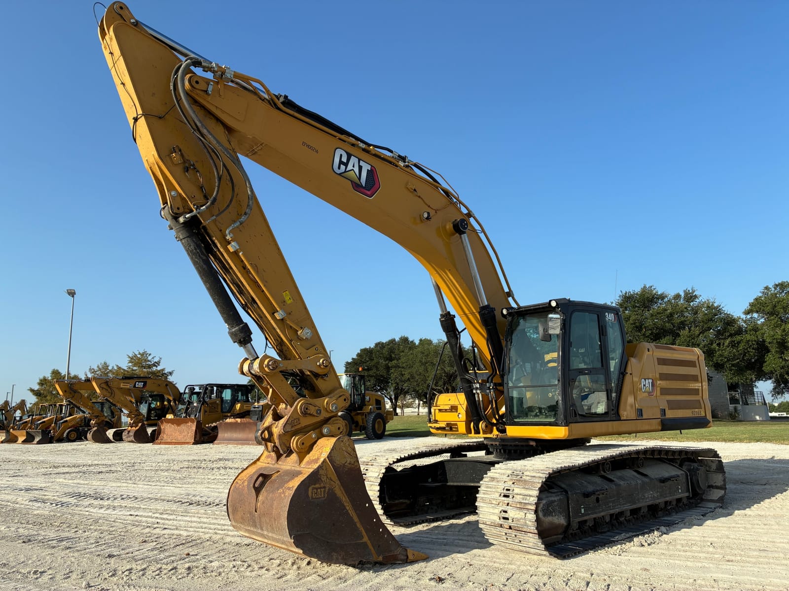 2022 CAT 340-08