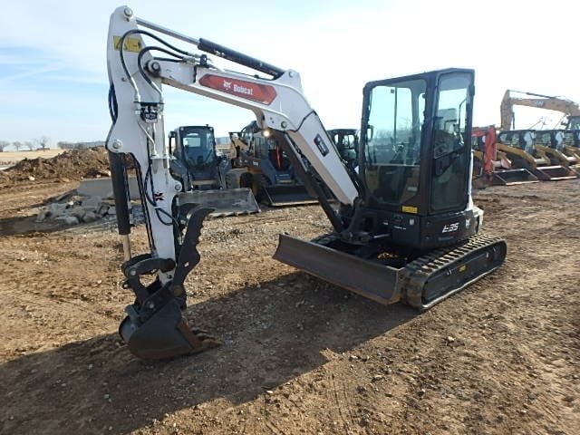 2023 BOBCAT E35I