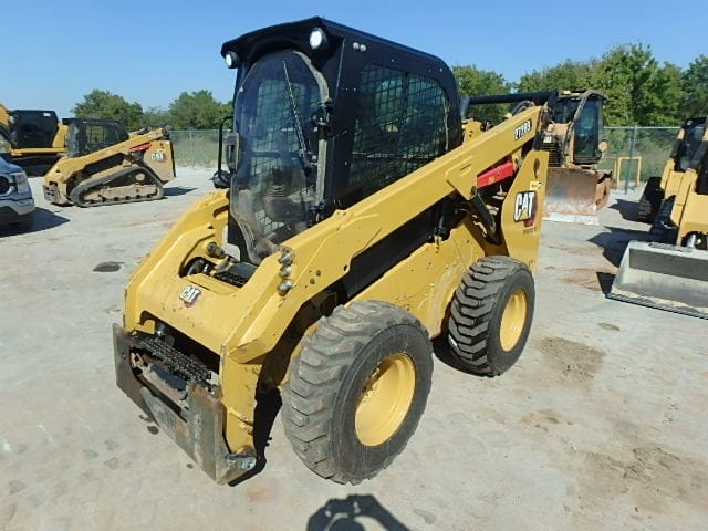 2023 CAT 272D3 C3H1