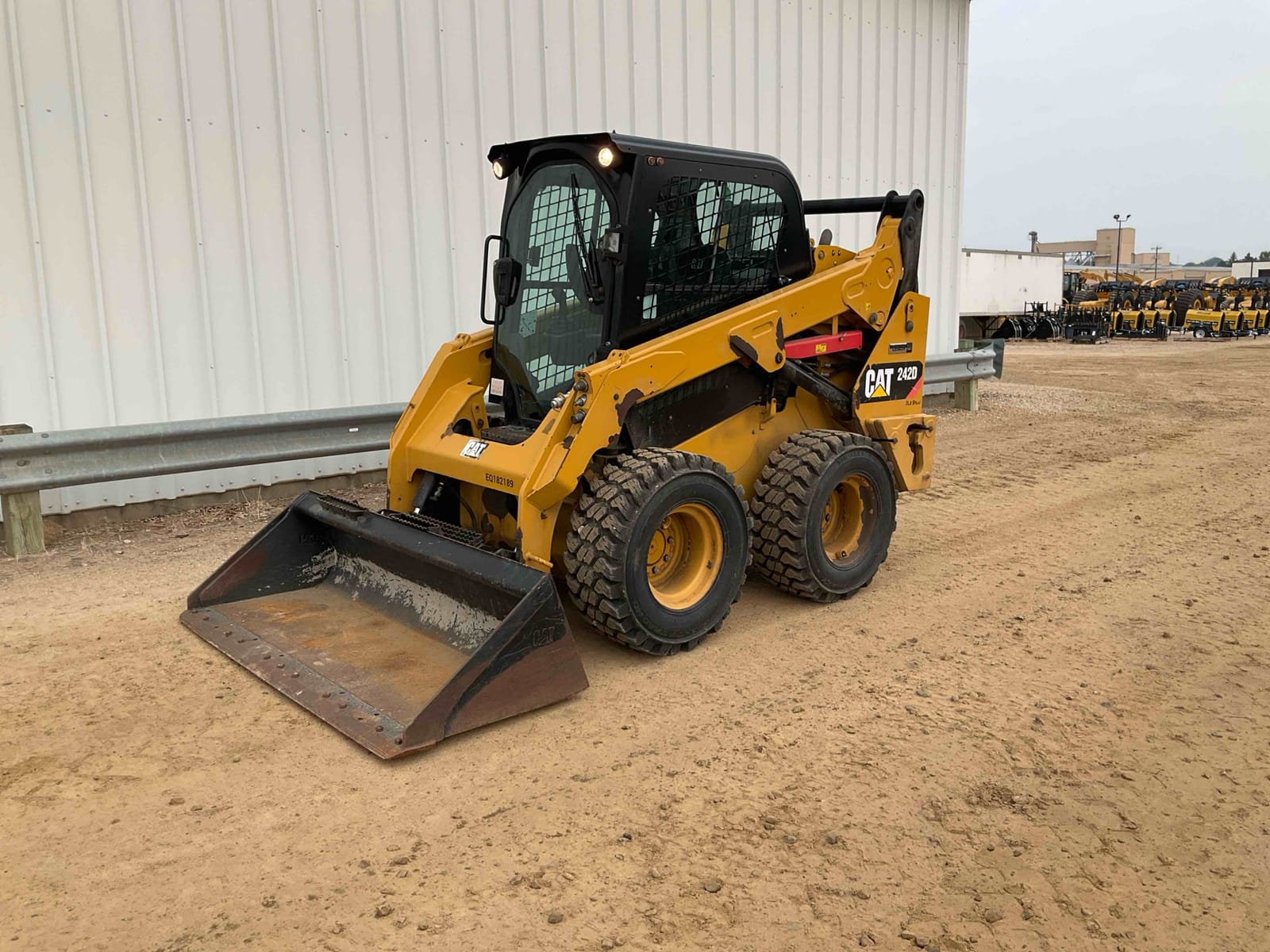 2017 CAT 242D