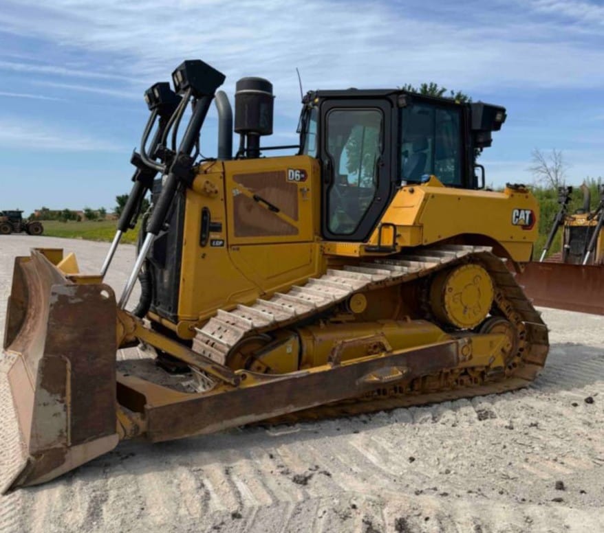 2022 CAT D6XE