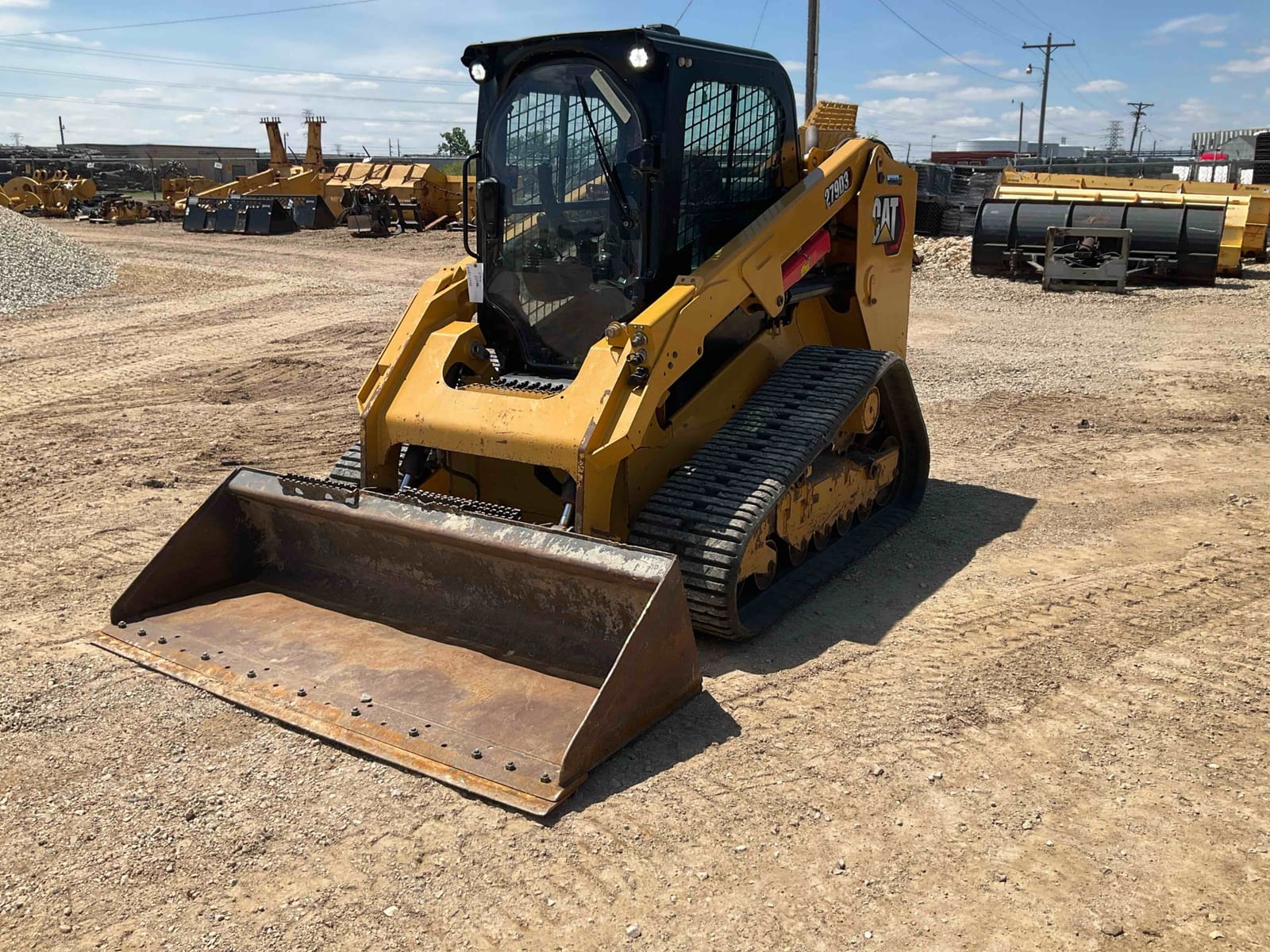 2023 CAT 279D3