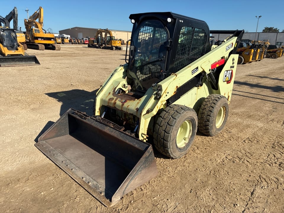 2022 CAT 262D3