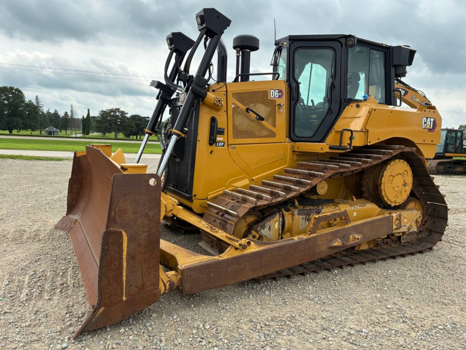 2019 CAT D6XE