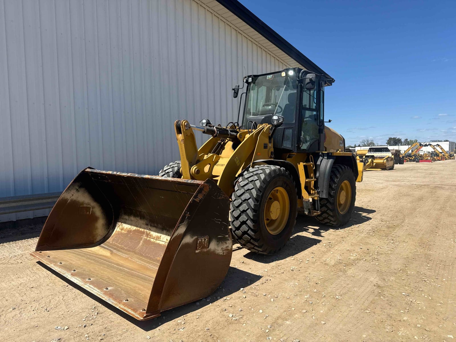 2023 CAT 914