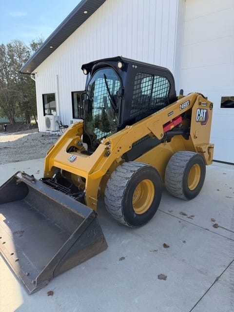 2022 CAT 246D3