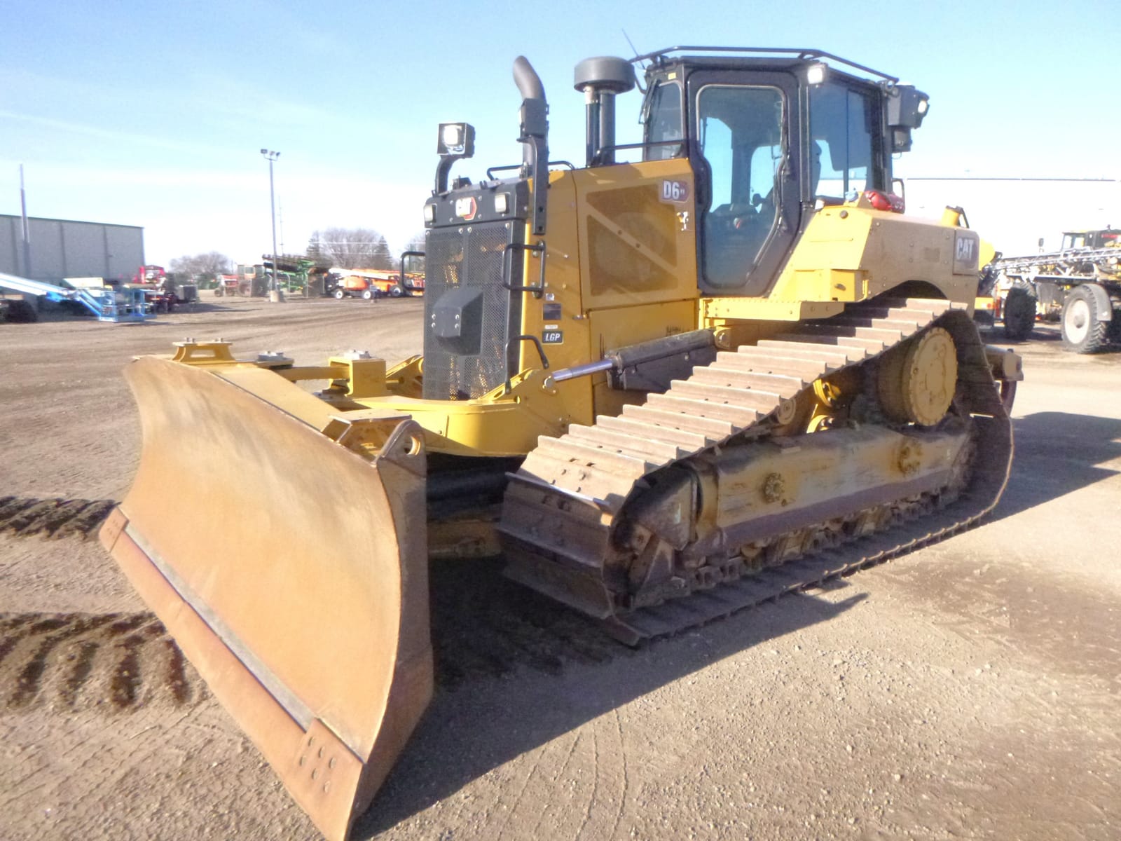 2020 CAT D6XE