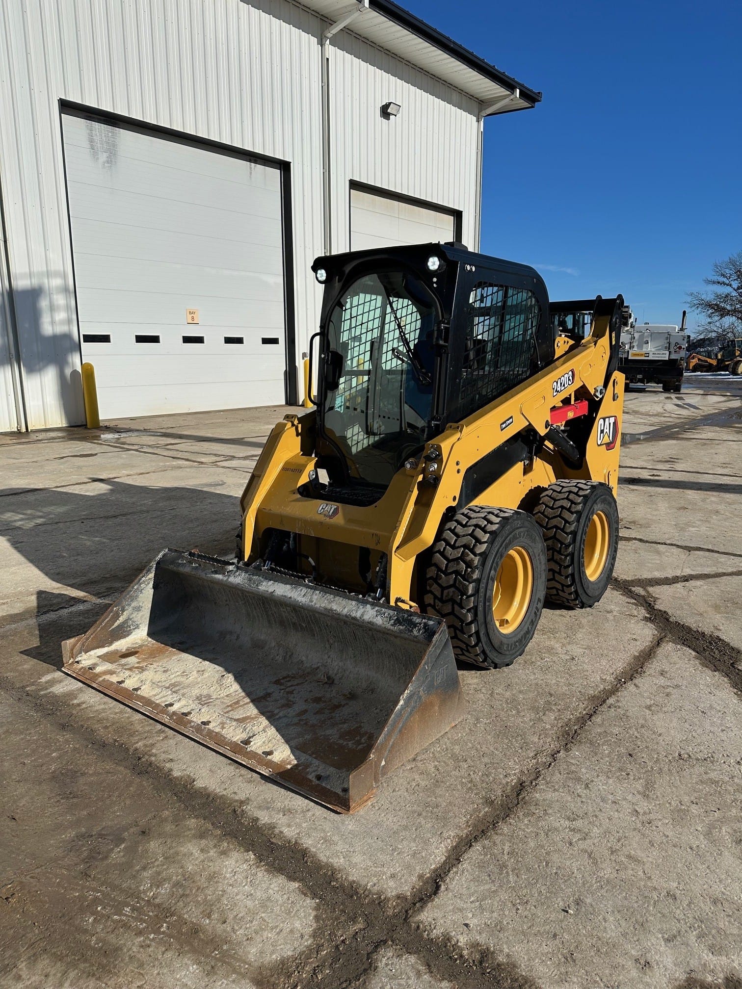 2023 CAT 242D3