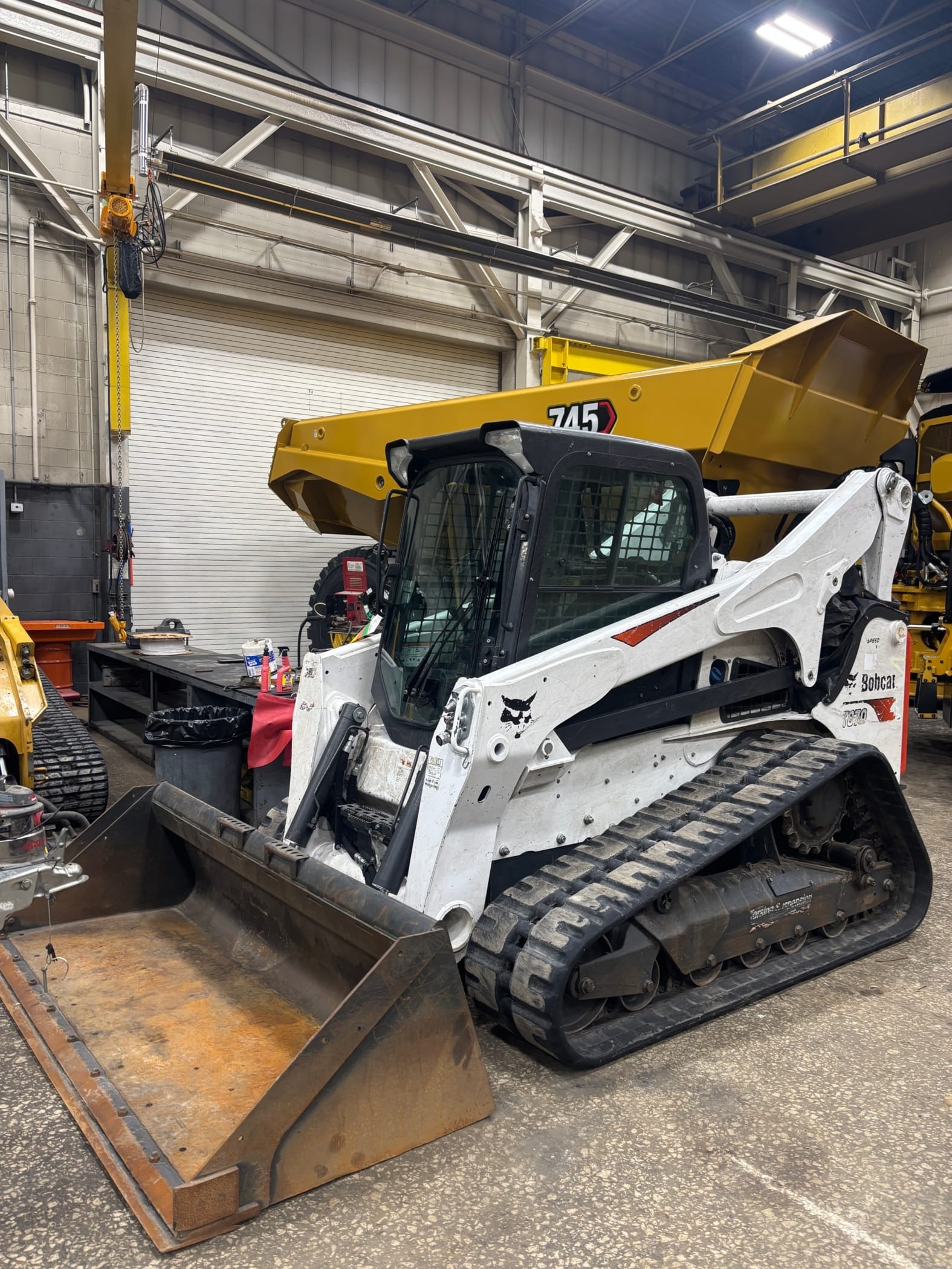 2019 BOBCAT T870