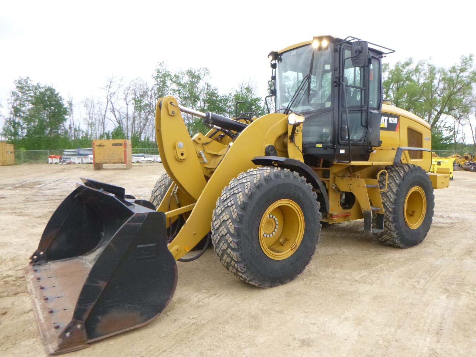 2020 CAT 926M
