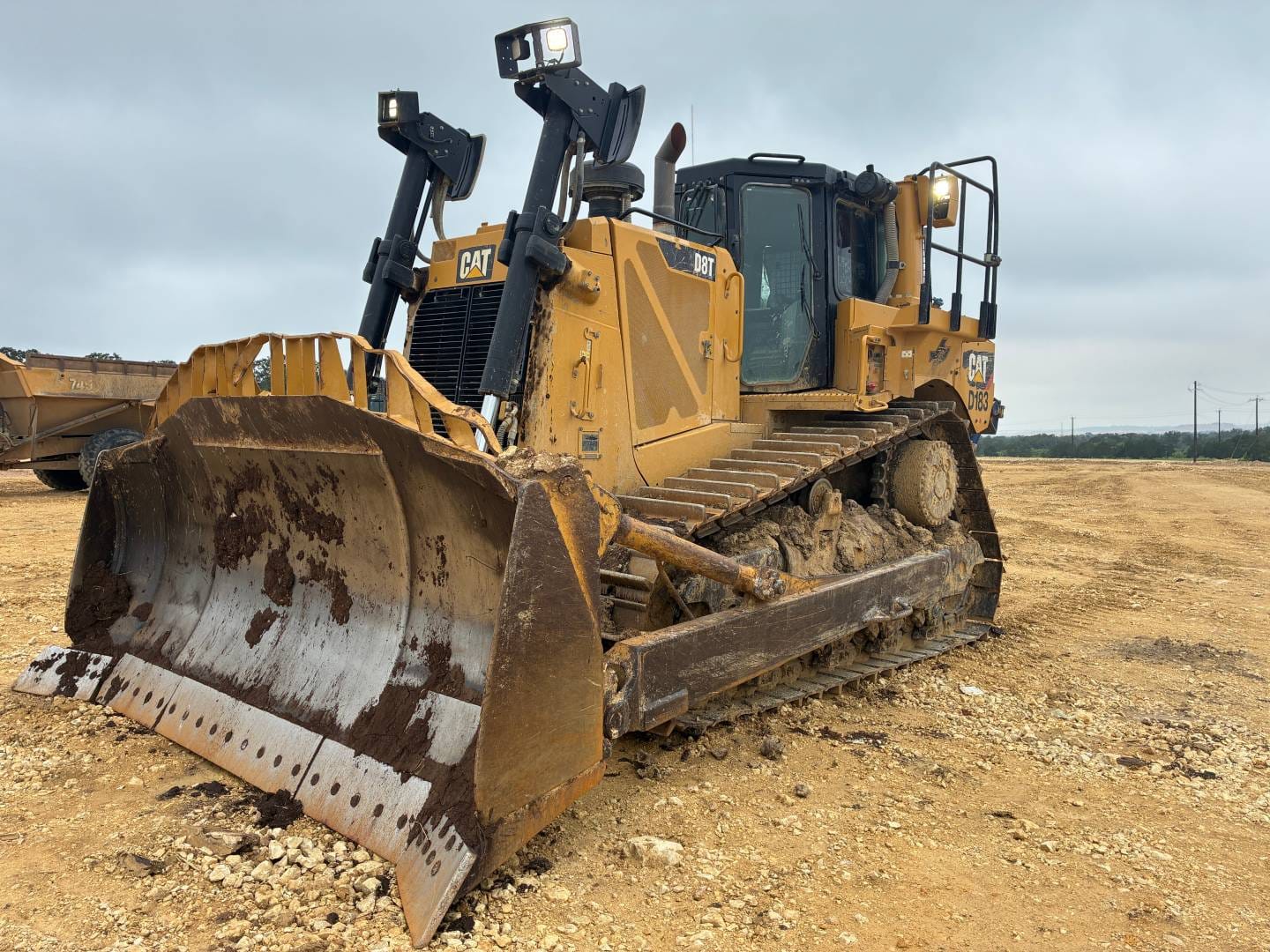 2017 CAT D8T