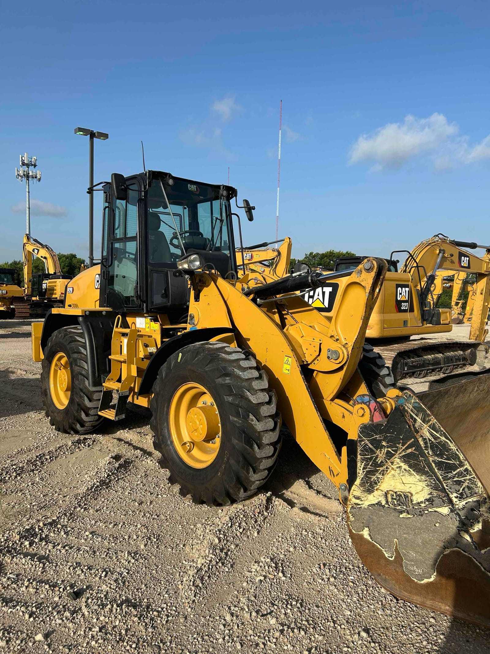 2023 CAT 920 QC IT