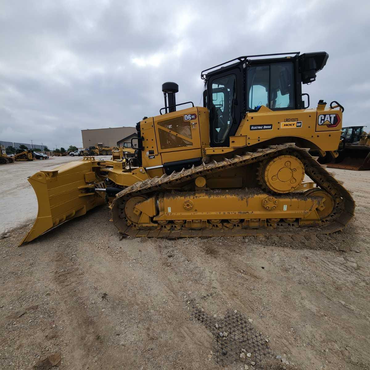 2025 CAT D6 XELGPVP