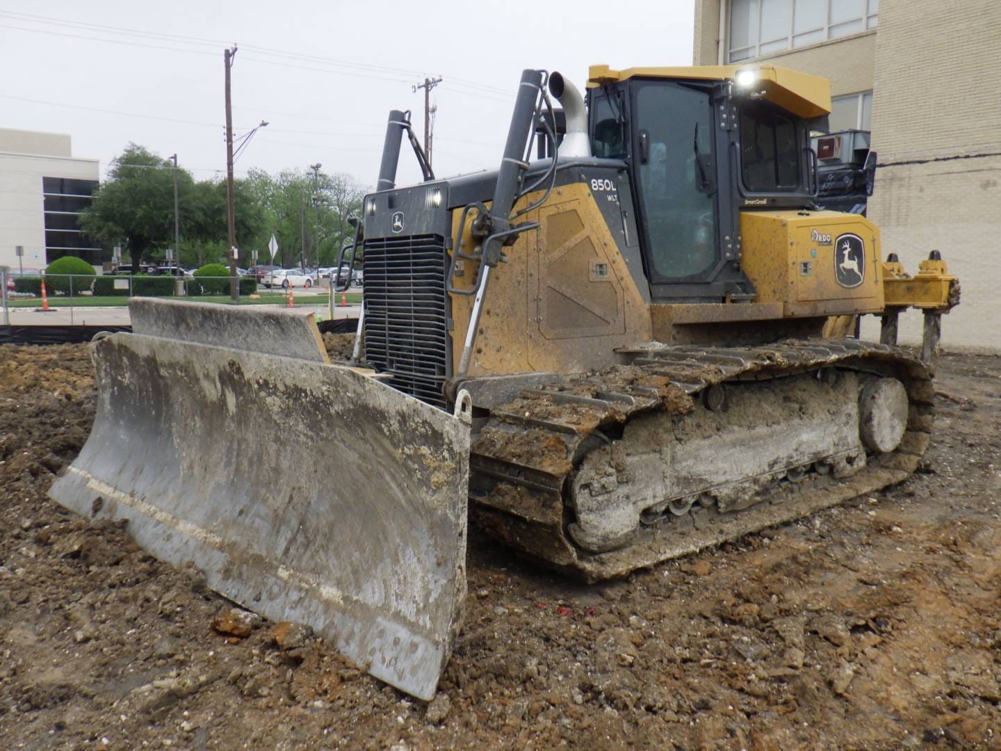 2021 JOHN DEERE 850L WLT