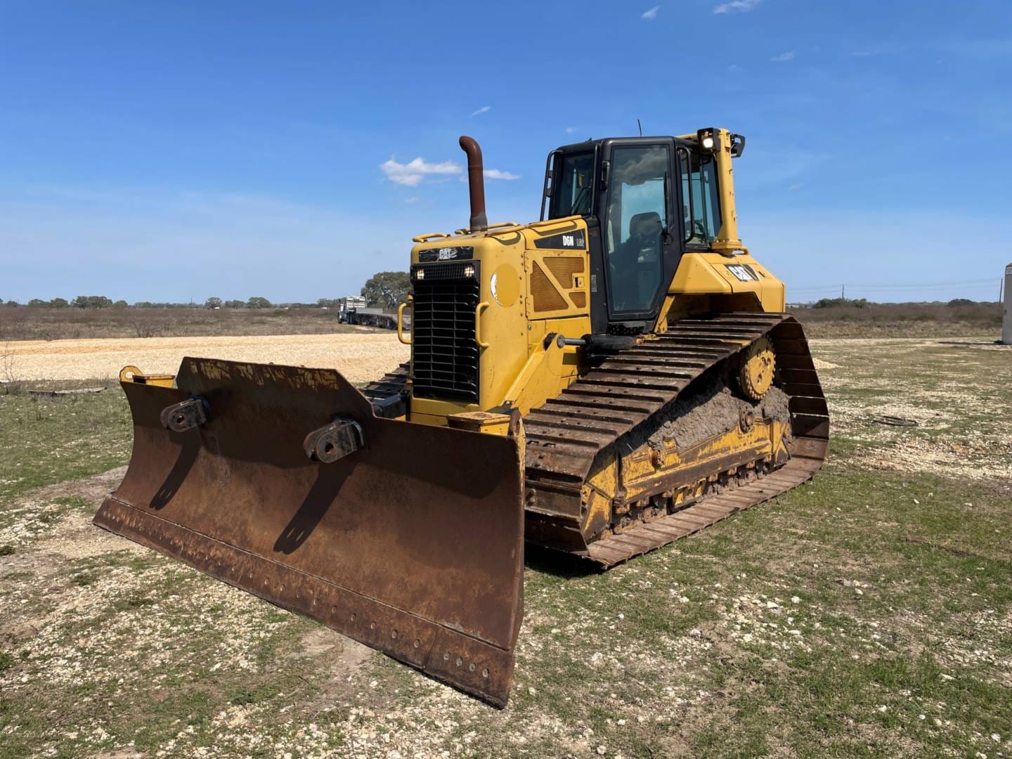 2014 CAT D6N LGP