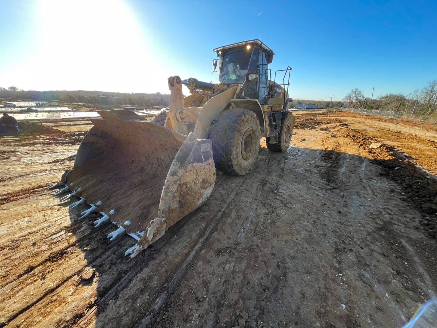 2019 CAT 966M