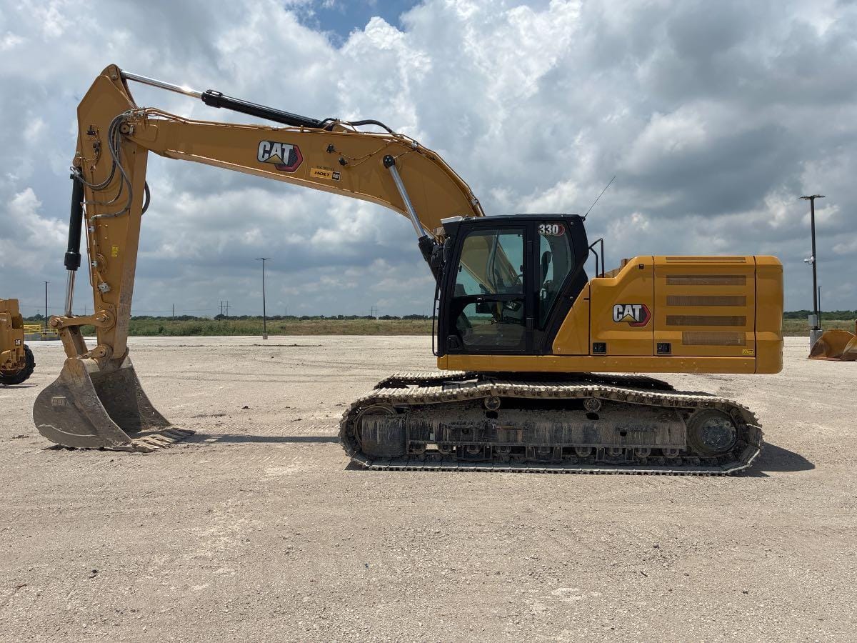 2025 CAT 330 TC
