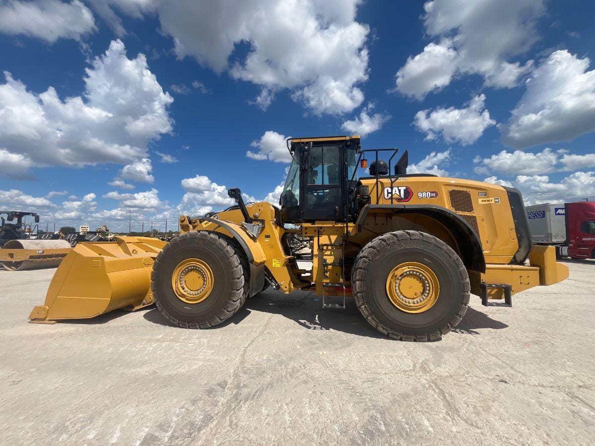 2024 CAT 980 XE