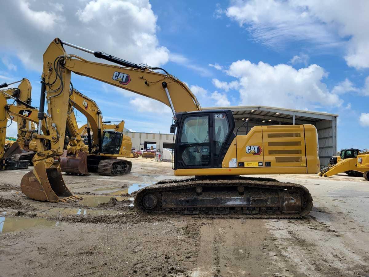 2023 CAT 330 TC