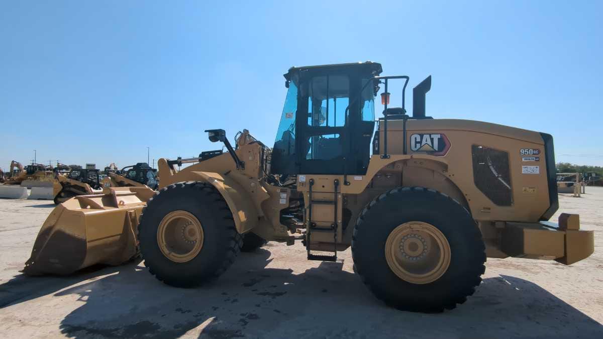 2024 CAT 950GC