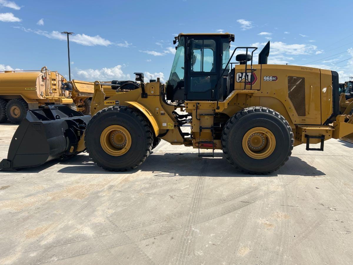 2025 CAT 966GC QC