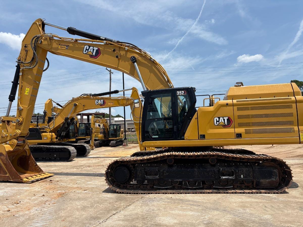 2024 CAT 352 12 TC