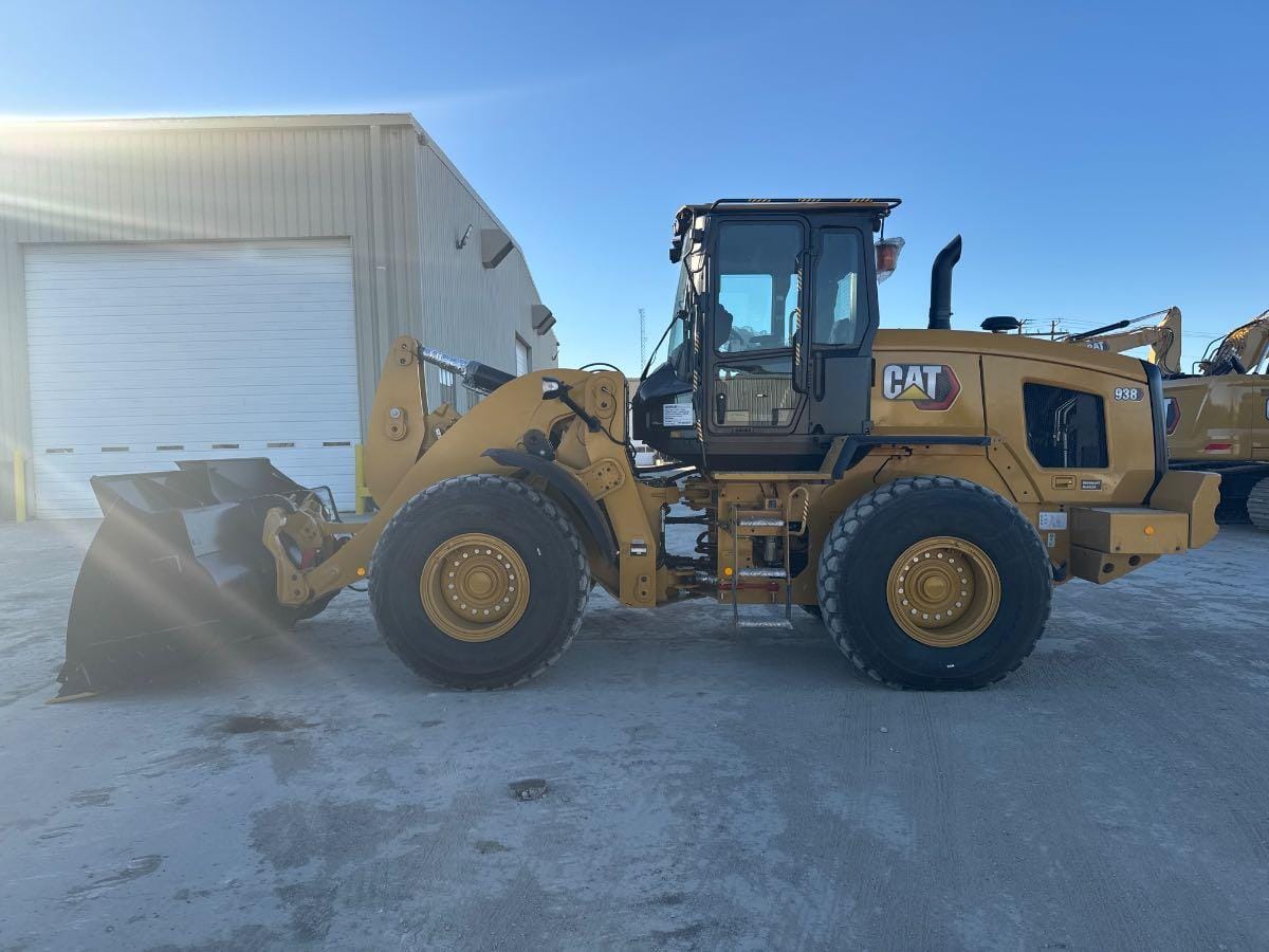 2025 CAT 938 QC