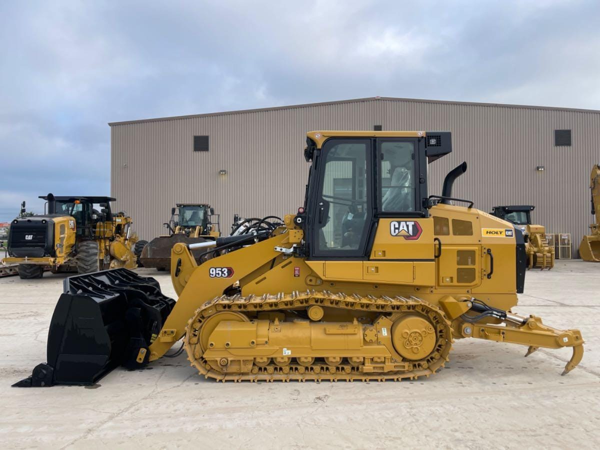 2024 CAT 953 QC