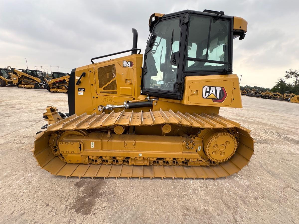 2025 CAT D4 LGPCAB