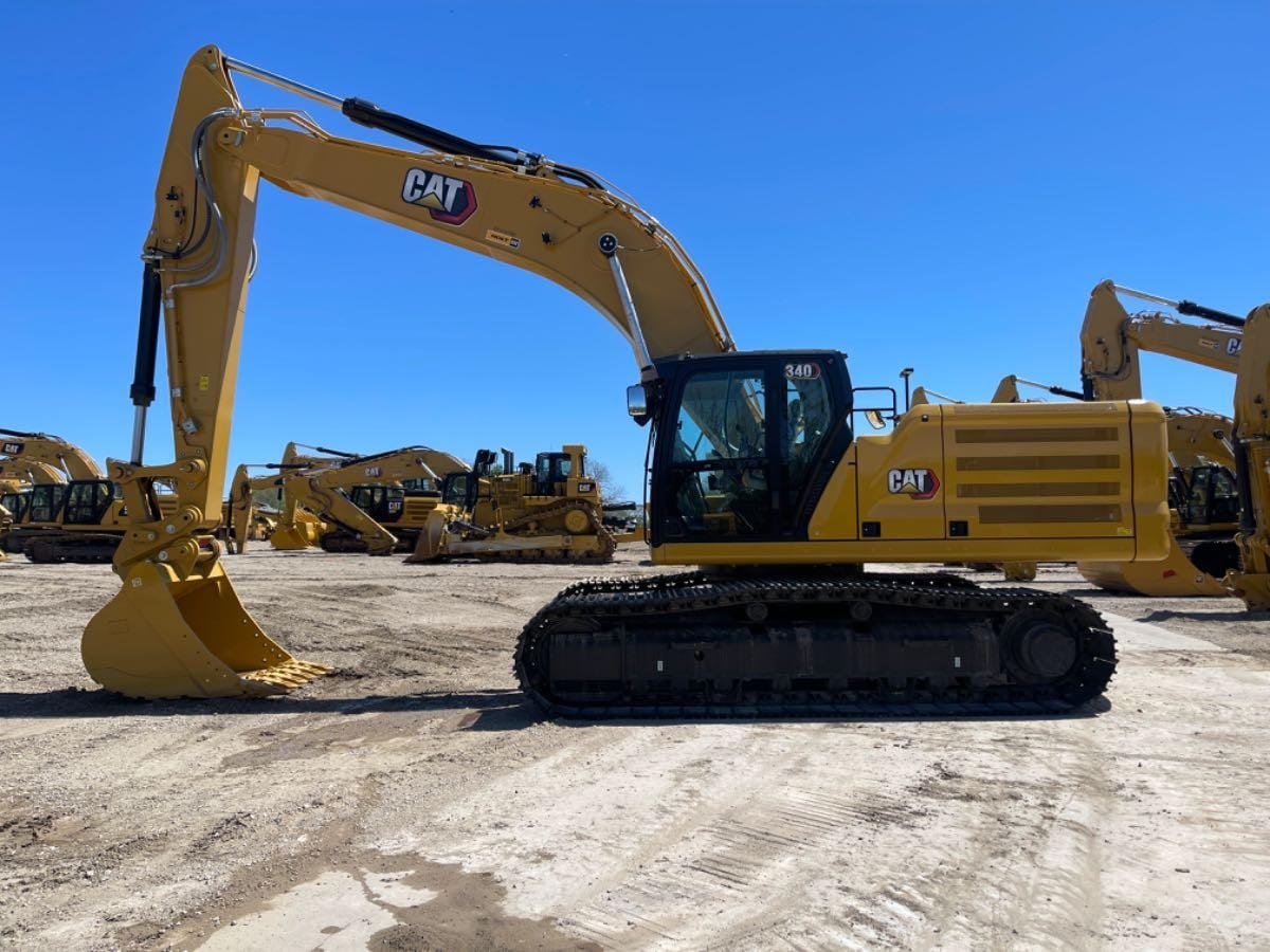 2023 CAT 340 12 TC