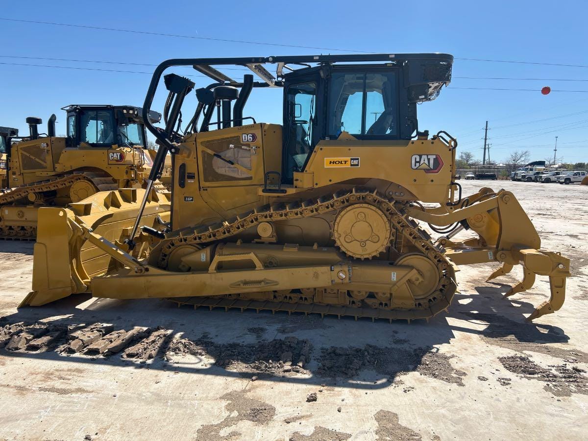 2024 CAT D6 LGP