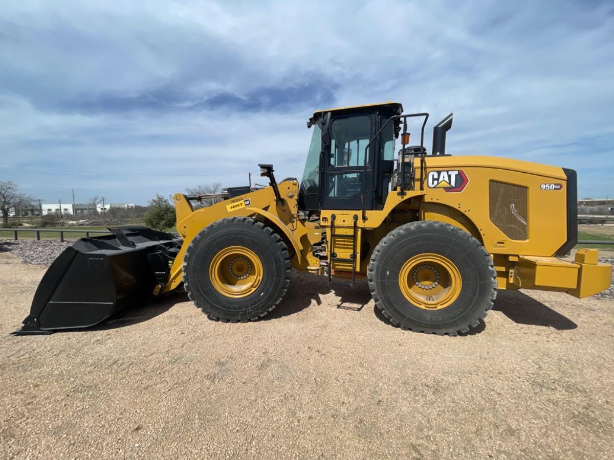 2025 CAT 950GC QC
