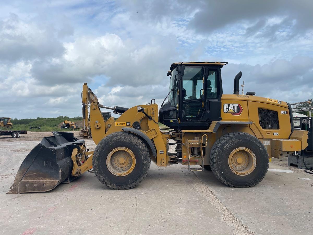 2024 CAT 938 QC