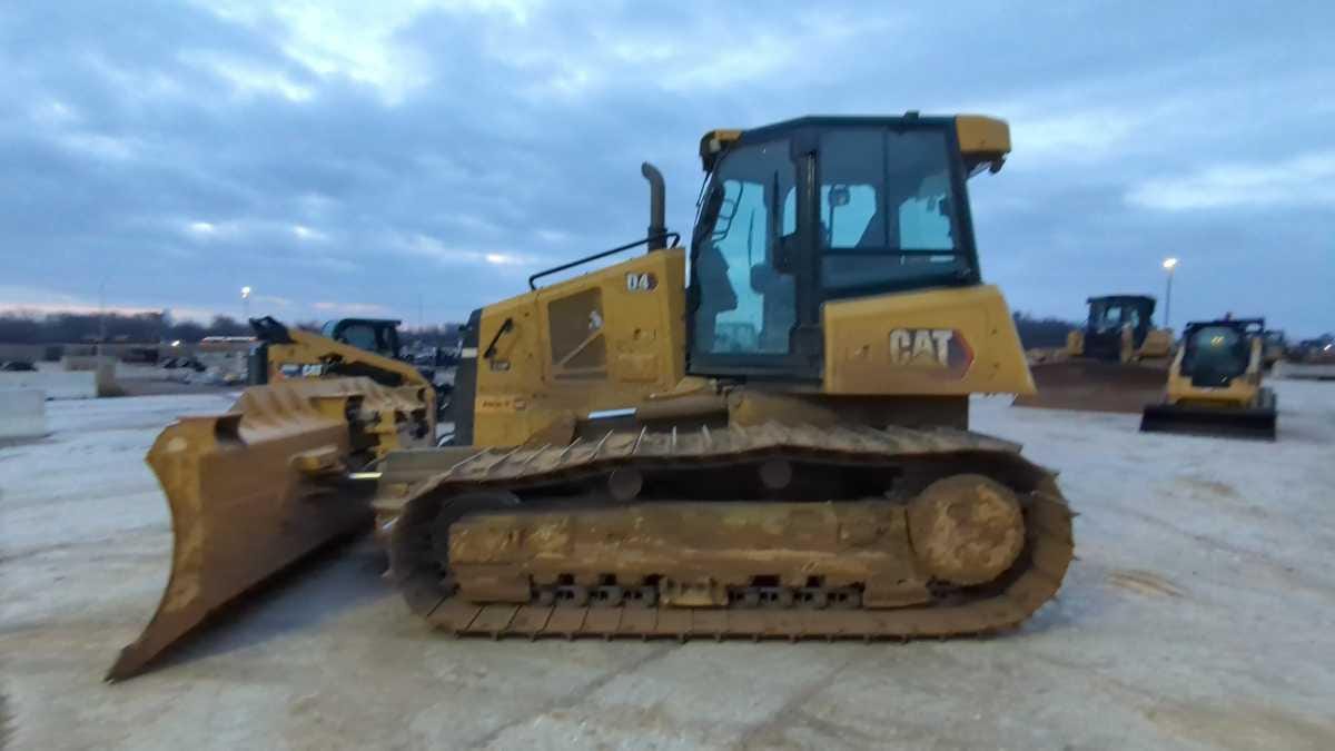2024 CAT D4 LGPCAB