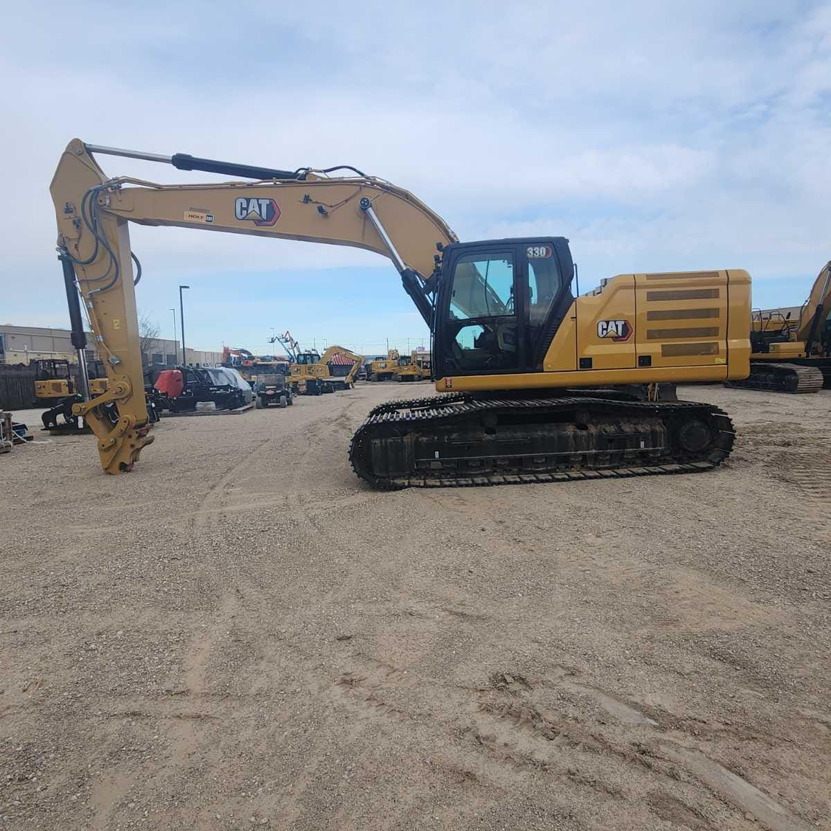 2024 CAT 330 TC