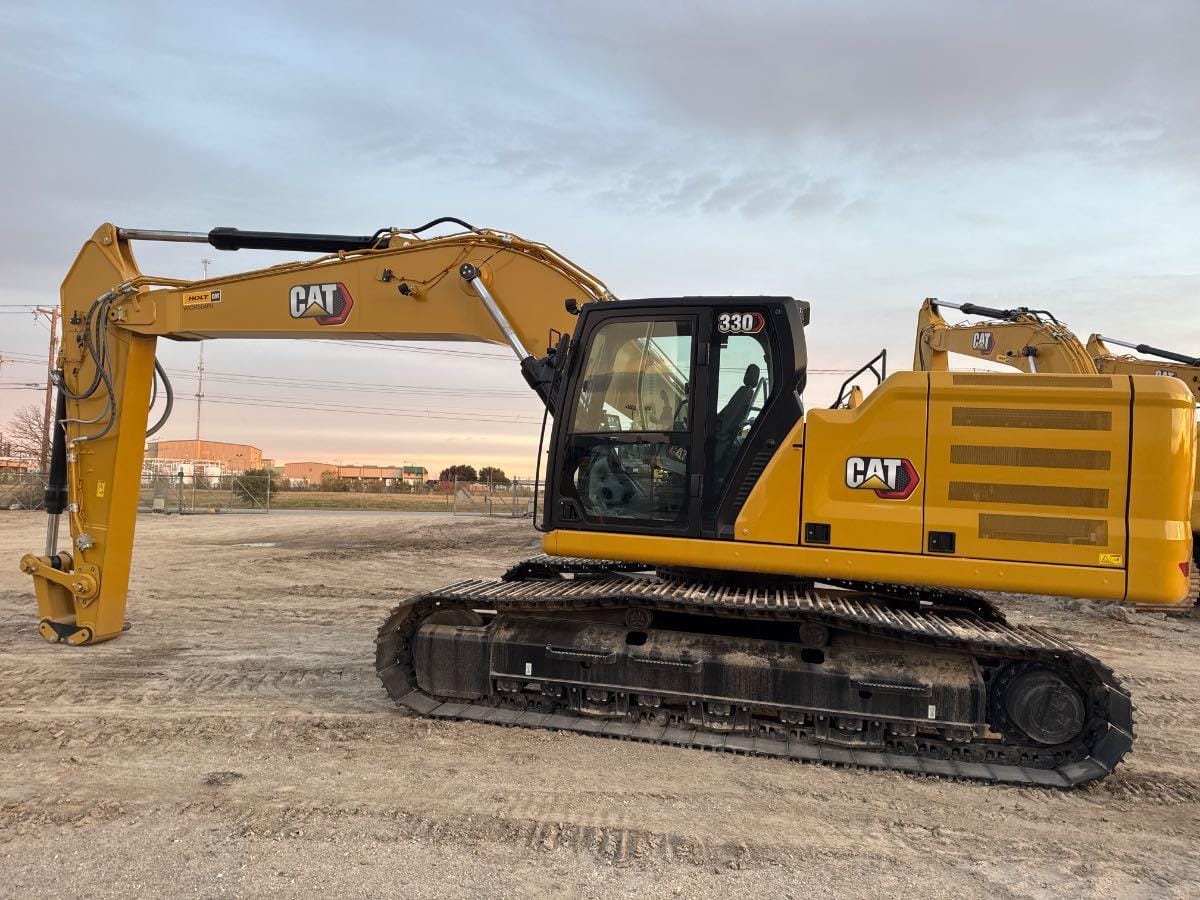 2024 CAT 330 TC