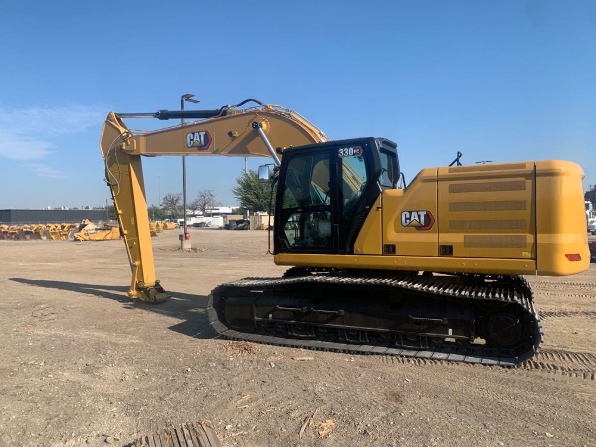 2023 CAT 330GC